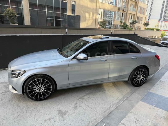 HATASIZ BOYASIZ TRAMERSİZ 2018 ÇIKIŞLI EMSALSİZ TEMİZLİKTE C200D