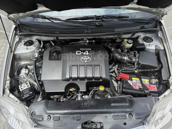 COROLLA 1.4 D4 D