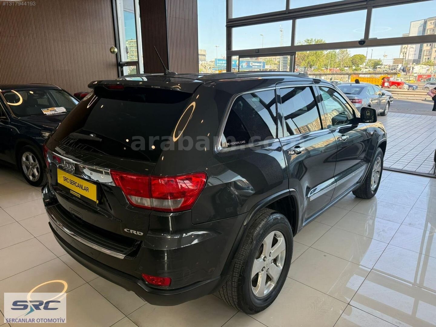 Galeriden Jeep Grand Cherokee 3.0 CRD Limited 2011 Model İstanbul 77.000 km Siyah 6