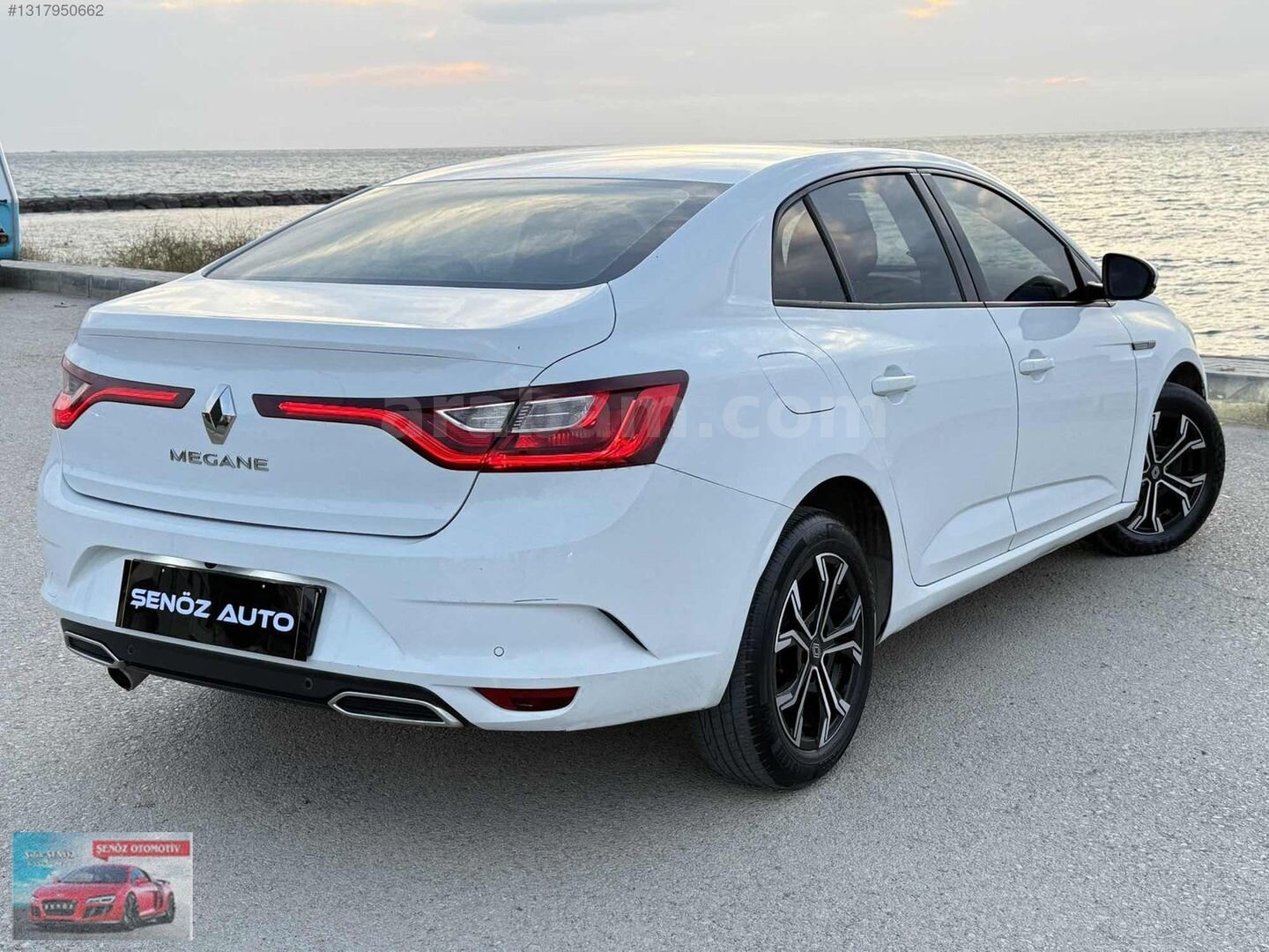 Galeriden Renault Megane 1.3 TCe Joy 2021 Model Hatay 158.100 km Beyaz 4
