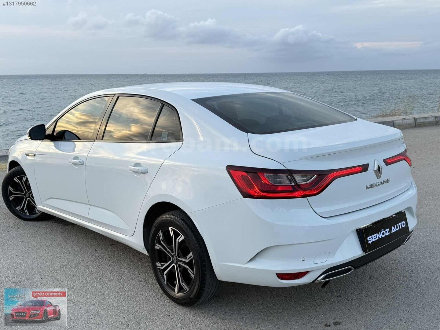 Galeriden Renault Megane 1.3 TCe Joy 2021 Model Hatay 158.100 km Beyaz 2