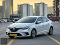 SUİT GARAGE 2021 MODEL 132 BİN KM'DE 1.3 TCE HATASIZ BOYASIZ