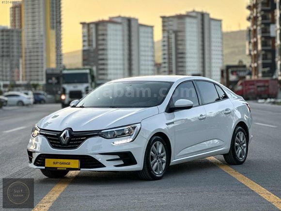 SUİT GARAGE 2021 MODEL 132 BİN KM'DE 1.3 TCE HATASIZ BOYASIZ