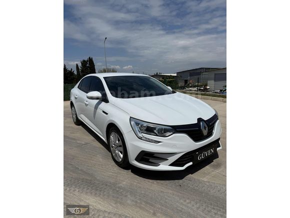 GÜVEN'DEN MEGANE 4 1.3 TCE OTOMATİK