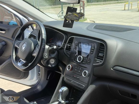 GÜVEN'DEN MEGANE 4 1.3 TCE OTOMATİK