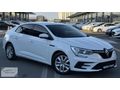 2022ÇIKIŞLI..OTOMATİK VİTES..79.000KM..HATASIZ..BOYASIZ..