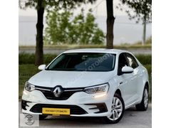 KOCABAY'dan 2022 RENAULT MEGANE 1.3 TCE JOY OTOMATİK 90.000 KM
