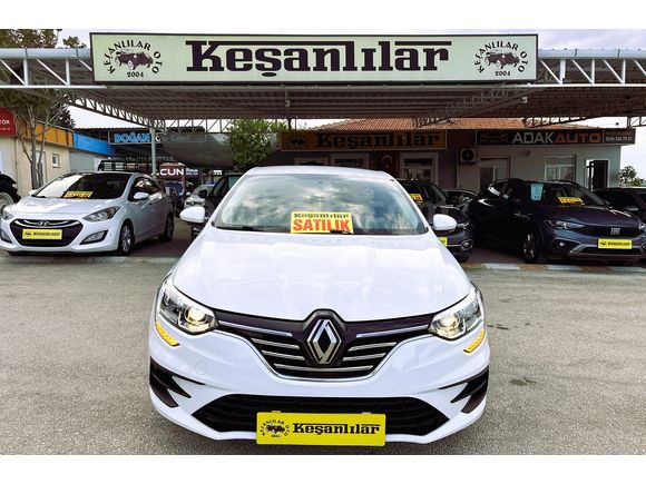 BOYASIZ TRAMERSİZ OTOMATİK 2022 MEGANE IV 1,3 TCE 140 HP EDC JOY