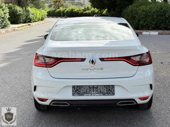 2021 1.3TCE MEGANE 78BİN KM BOYASIZ SERVİS BAKIMLI