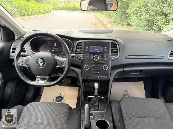 2021 1.3TCE MEGANE 78BİN KM BOYASIZ SERVİS BAKIMLI