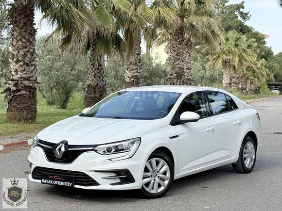 2021 1.3TCE MEGANE 78BİN KM BOYASIZ SERVİS BAKIMLI