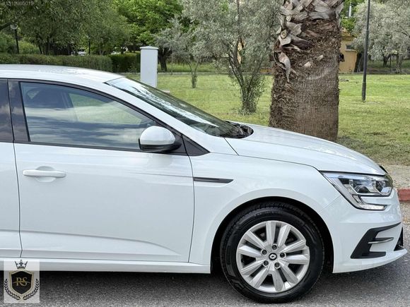 2021 1.3TCE MEGANE 78BİN KM BOYASIZ SERVİS BAKIMLI