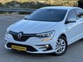 2022 MODEL DÜŞÜK KM OTOMATİK