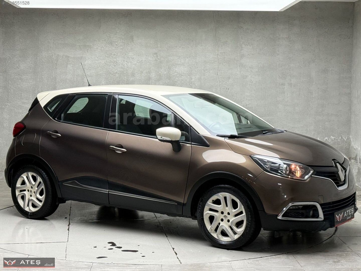 Galeriden Renault Captur 1.2 TCe Icon 2014 Model İstanbul 98.000 km Kahverengi 5
