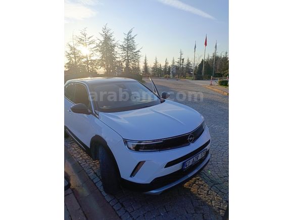Sahibinden Opel Mokka 1.2 T Elegance 2021 Model  79000 km Beyaz