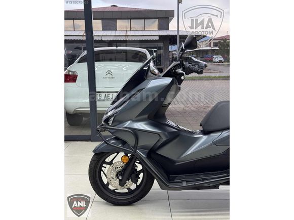 ANL MOTORS YENİ KASA HONDA PCX LANSMAN RENGİ AKSESUARLI