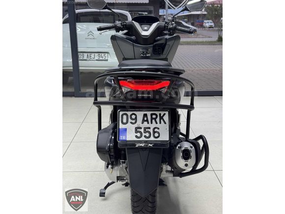 ANL MOTORS YENİ KASA HONDA PCX LANSMAN RENGİ AKSESUARLI