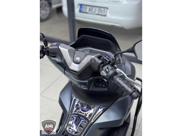 ANL MOTORS YENİ KASA HONDA PCX LANSMAN RENGİ AKSESUARLI