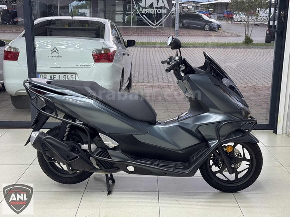 ANL MOTORS YENİ KASA HONDA PCX LANSMAN RENGİ AKSESUARLI