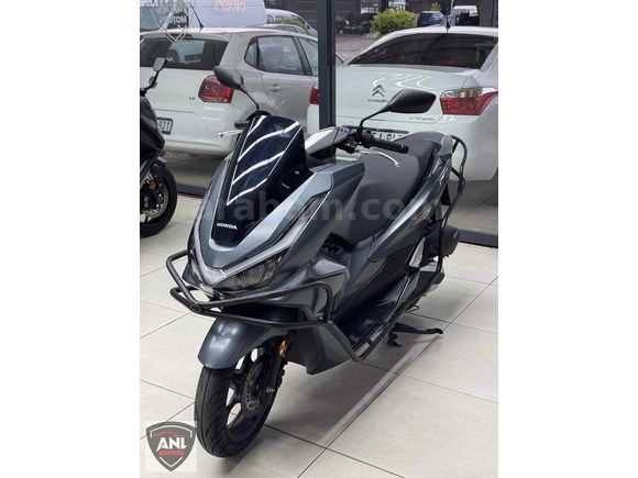 ANL MOTORS YENİ KASA HONDA PCX LANSMAN RENGİ AKSESUARLI