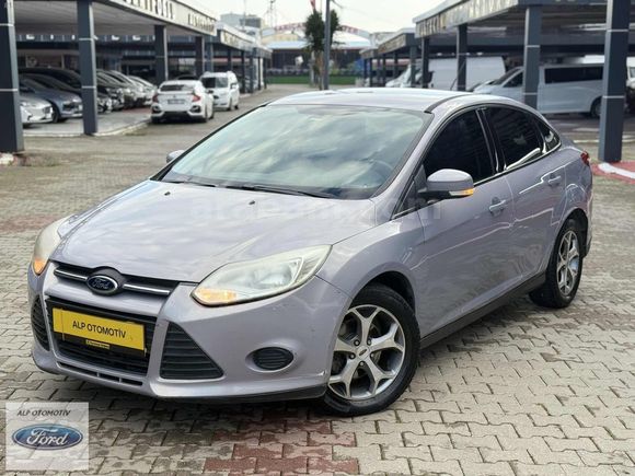 2012 TRENDX HATASIZ DÜŞÜK KM FOCUS 1.6 TDCİ 6 İLERİ
