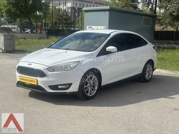 AKRANLAR'DAN 2015 FORD FOCUS 1.6 TDCI TREND X DEĞİŞENSİZ