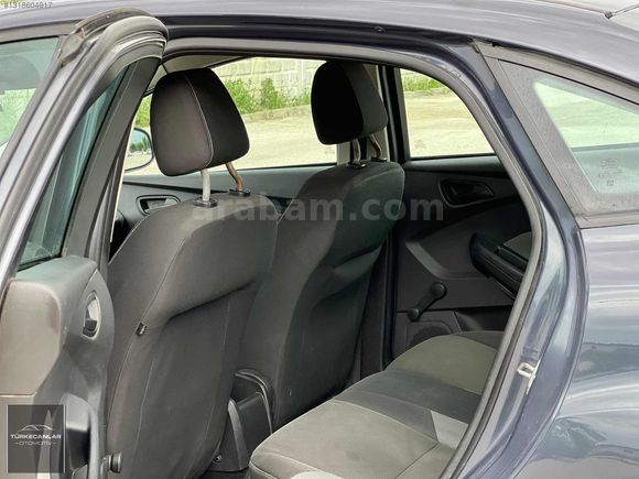 TÜRKECANLAR'DAN 2012 FOCUS SEDAN DEĞİŞENSİZ