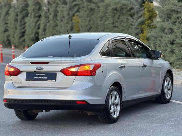 NK GRUP - FORD FOCUS 1.6 TDCİ HATASIZ BOYASIZ 1.SINIF