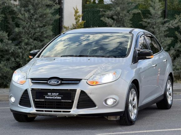 NK GRUP - FORD FOCUS 1.6 TDCİ HATASIZ BOYASIZ 1.SINIF