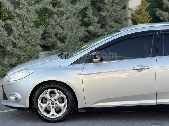 NK GRUP - FORD FOCUS 1.6 TDCİ HATASIZ BOYASIZ 1.SINIF