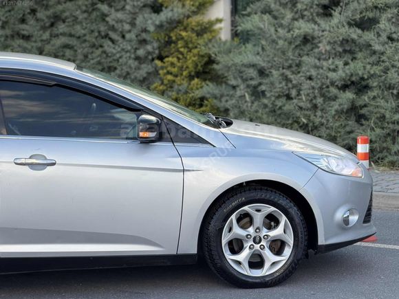 NK GRUP - FORD FOCUS 1.6 TDCİ HATASIZ BOYASIZ 1.SINIF