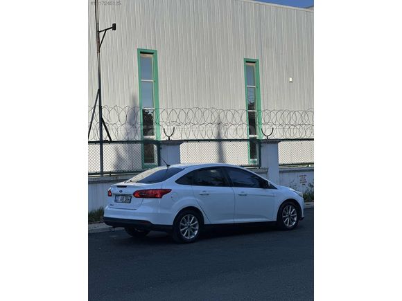 DEĞİŞENSİZ HASARSIZ 2015 MODEL 1.6 TDCI MANUEL