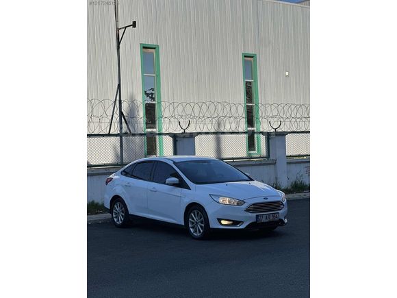 DEĞİŞENSİZ HASARSIZ 2015 MODEL 1.6 TDCI MANUEL