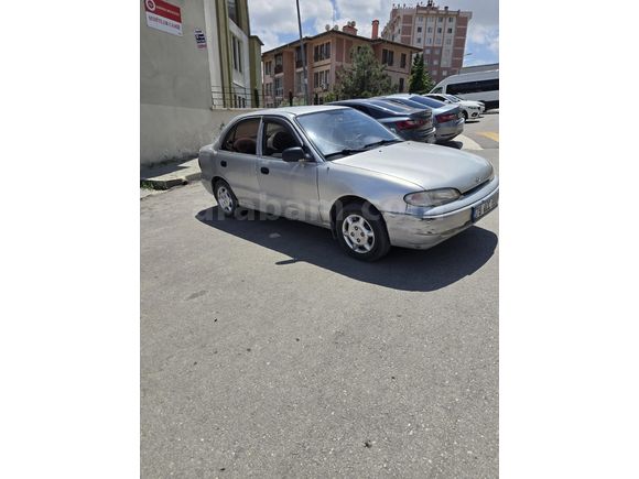 Sahibinden Hyundai Accent 1.3 LS 1997 Model