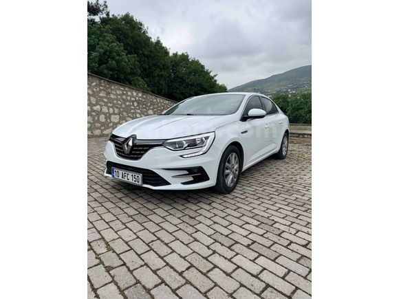 Sahibinden Renault Megane 1.3 TCe Joy 2021 Model  67.000 km Beyaz