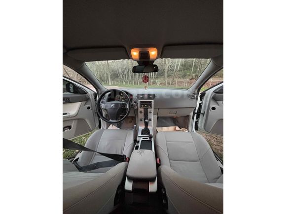 Sahibinden Volvo S40 1.6 D Dynamic 2012 Model 