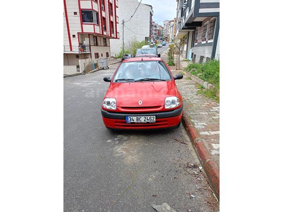 Son Fiyat Renault Clio 1.6 RXT 2000 Model