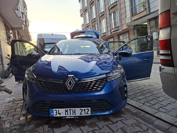 Sahibinden Renault Clio 1.0 TCe Evolution 2025 Model