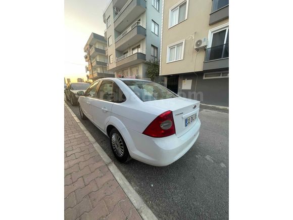 Sahibinden Ford Focus 1.6 Comfort 2010 Model 