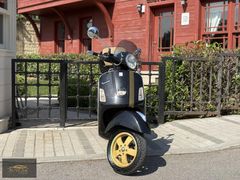 BUY CAR'DAN 2011 VESPA GTS 250 HATASIZ K.K 12 TAKSİT