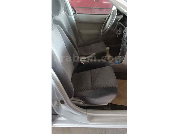 Sahibinden Toyota Corolla 1.3 ECO 2000 Model 