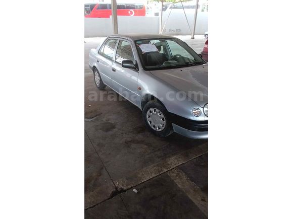 Sahibinden Toyota Corolla 1.3 ECO 2000 Model 