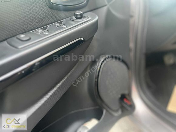 2015 İCON DİZEL OTOMATİK CLİO 250 BİN PEŞİN 36 AY