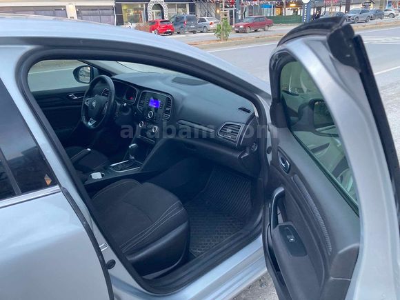 2017 MEGANE DİZEL OTOMATİK 