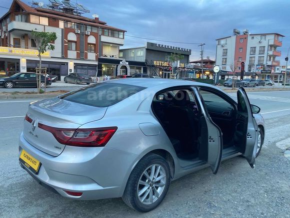 2017 MEGANE DİZEL OTOMATİK 
