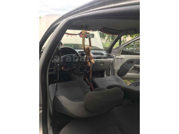Sahibinden Renault Clio 1.4 Authentique 2005 Model 