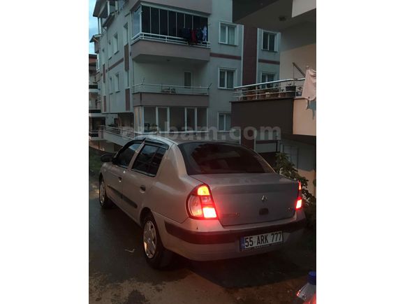 Sahibinden Renault Clio 1.4 Authentique 2005 Model 