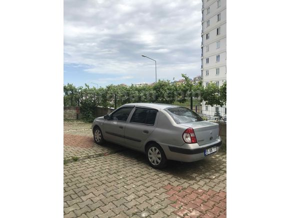 Sahibinden Renault Clio 1.4 Authentique 2005 Model 