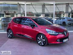 KANDAŞ'DA 2015 CLİO 1.5 DCİ İCON 94.000 KM