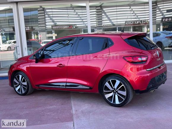 KANDAŞ'DA 2015 CLİO 1.5 DCİ İCON 94.000 KM